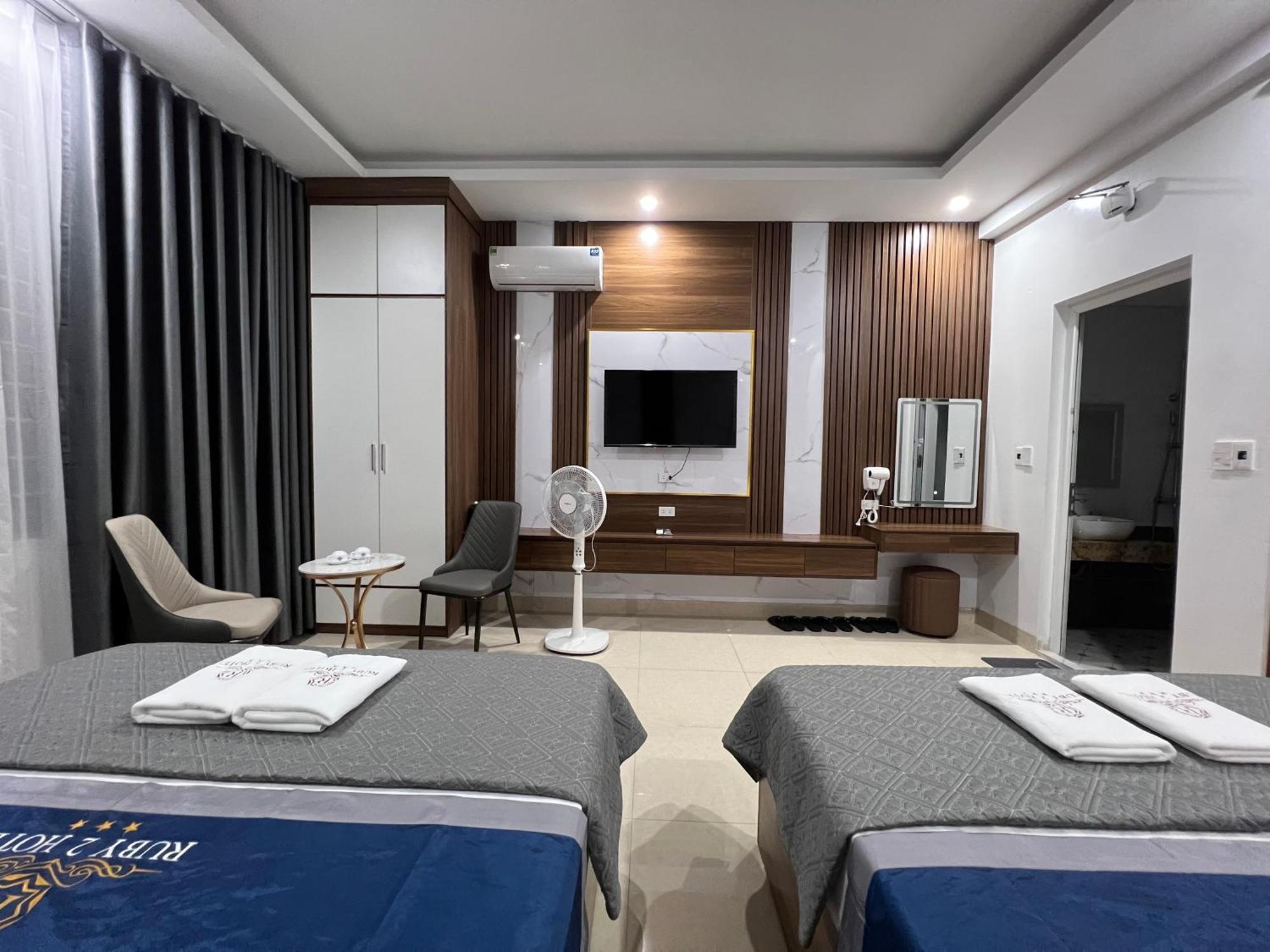 Ruby 2 Hotel Hanoi Exterior photo